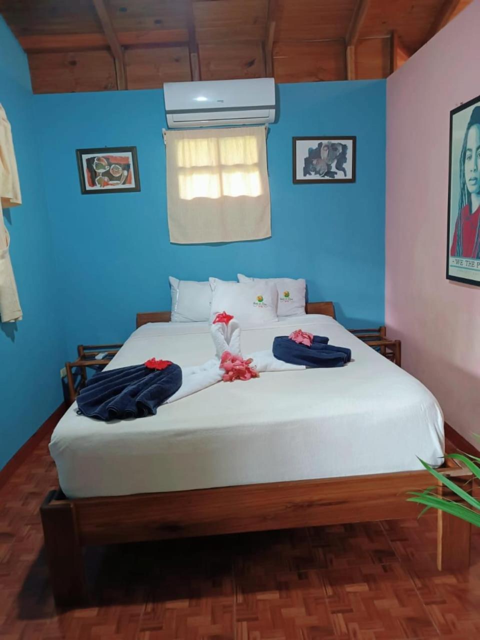 Hotel La Diosa Cahuita Exteriör bild