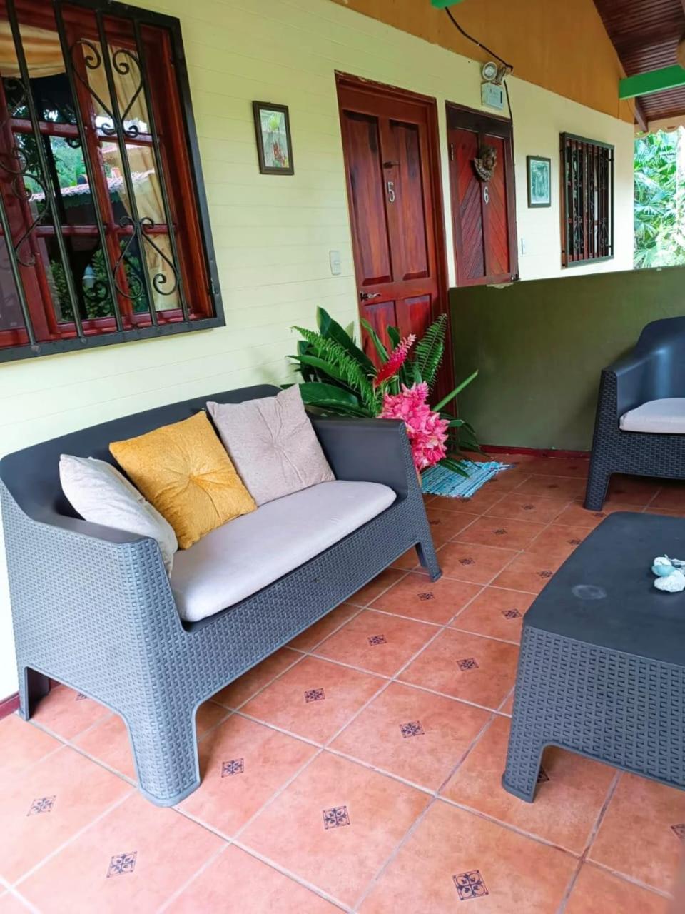 Hotel La Diosa Cahuita Exteriör bild