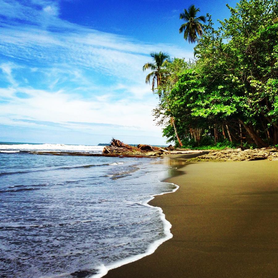 Hotel La Diosa Cahuita Exteriör bild